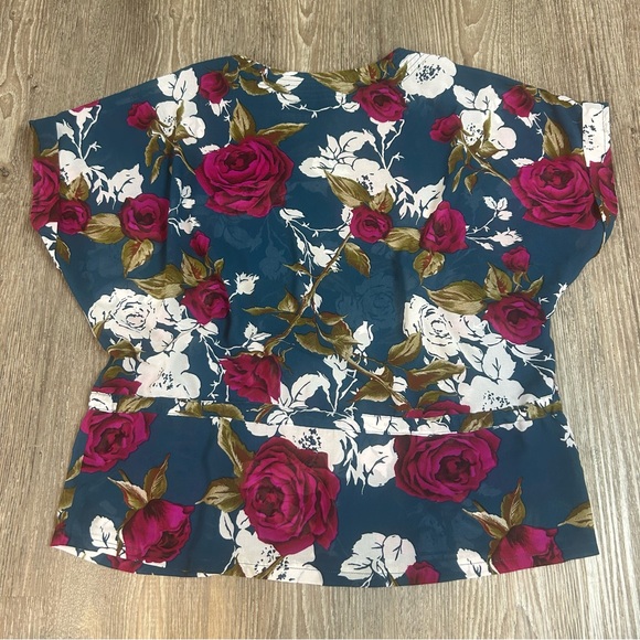 Sheer Tie Waist Floral Blousese - Picture 7 of 8